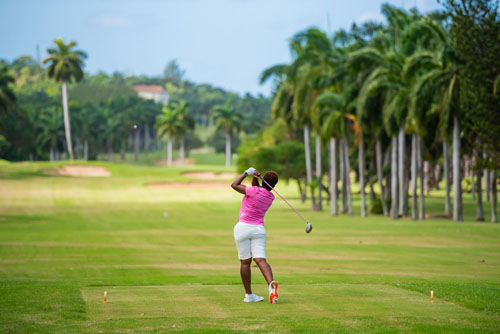 Founders Cup golfer teeing off